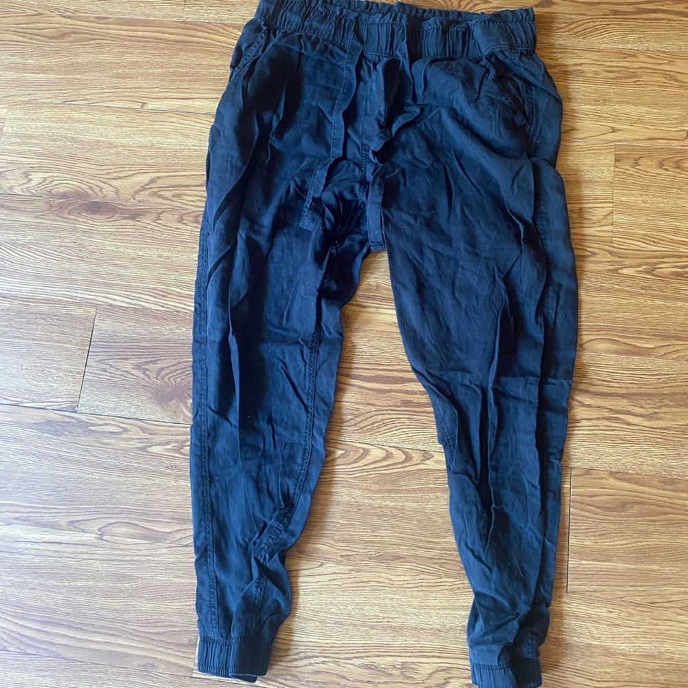 SO Joggers